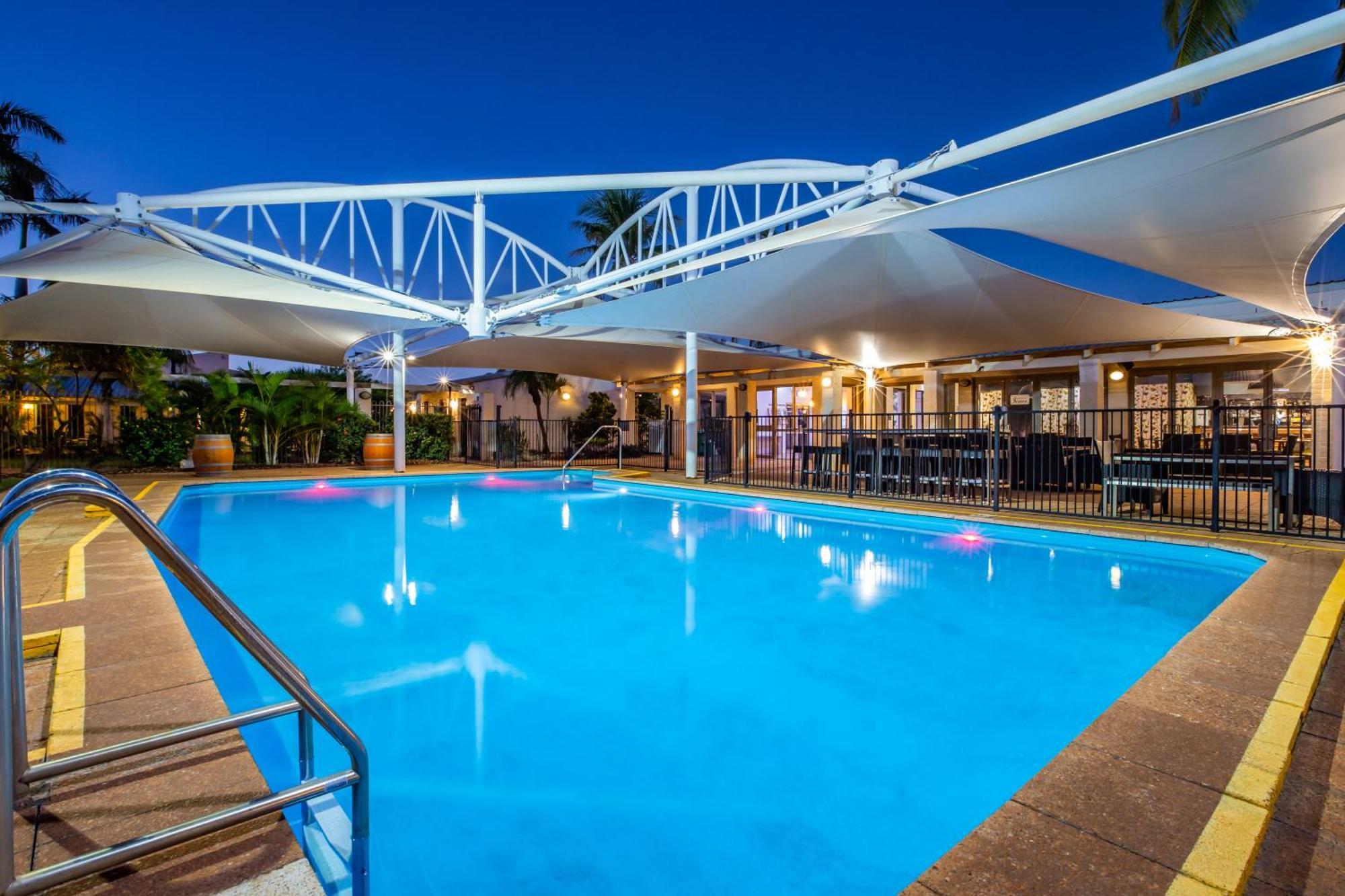 Ibis Styles Karratha Hotel Exterior photo
