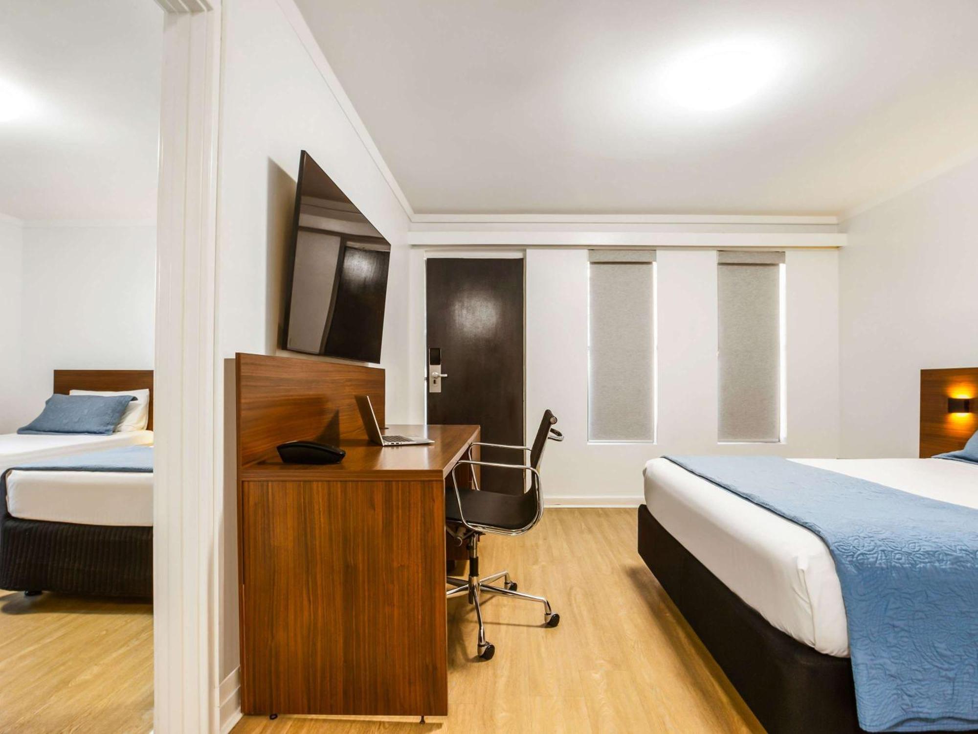 Ibis Styles Karratha Hotel Exterior photo